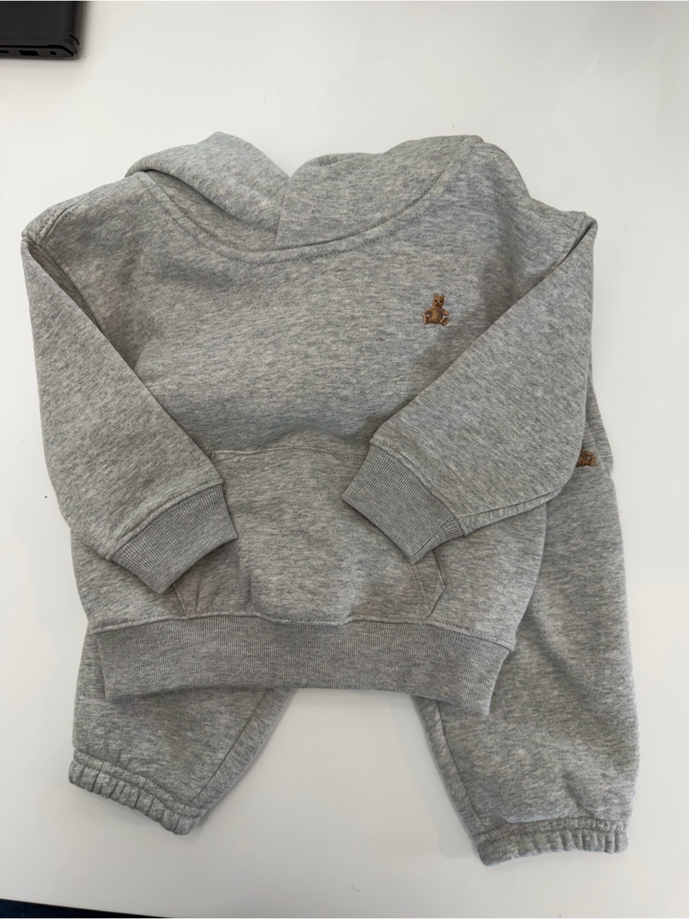 NWOT GAP Gray Kids Hoodie and Joggers Set with Brown Bear Accent